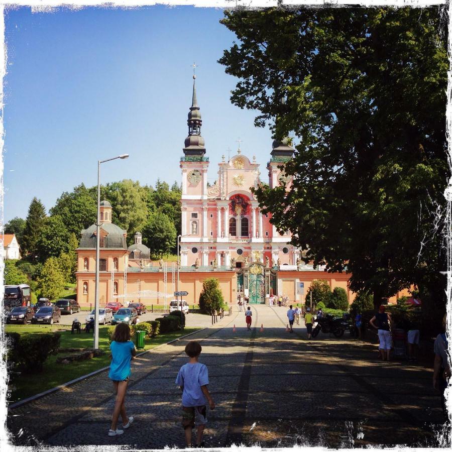 Folwark Malinowy Chrusniak Villa Bisztynek ภายนอก รูปภาพ